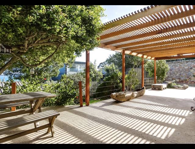 5 BEDROOM HOUSE RENTED IN CAMPS BAY